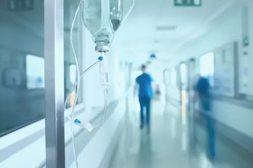 L'attente dans les hôpitaux, parfois très longue, entraîne linstallation de station de charge pour smartphones